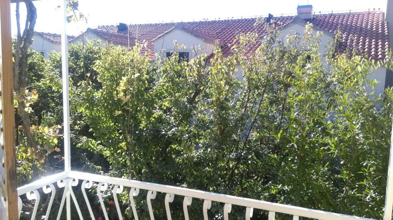 Apartman Restovic Bol Exterior foto