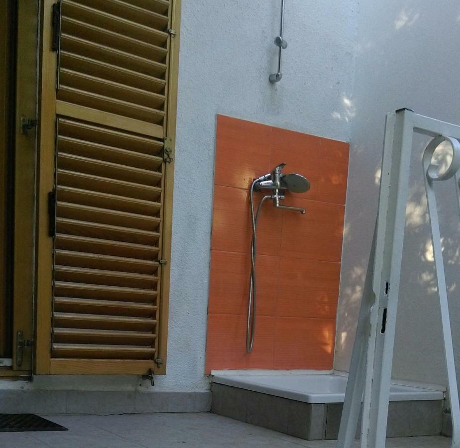 Apartman Restovic Bol Exterior foto